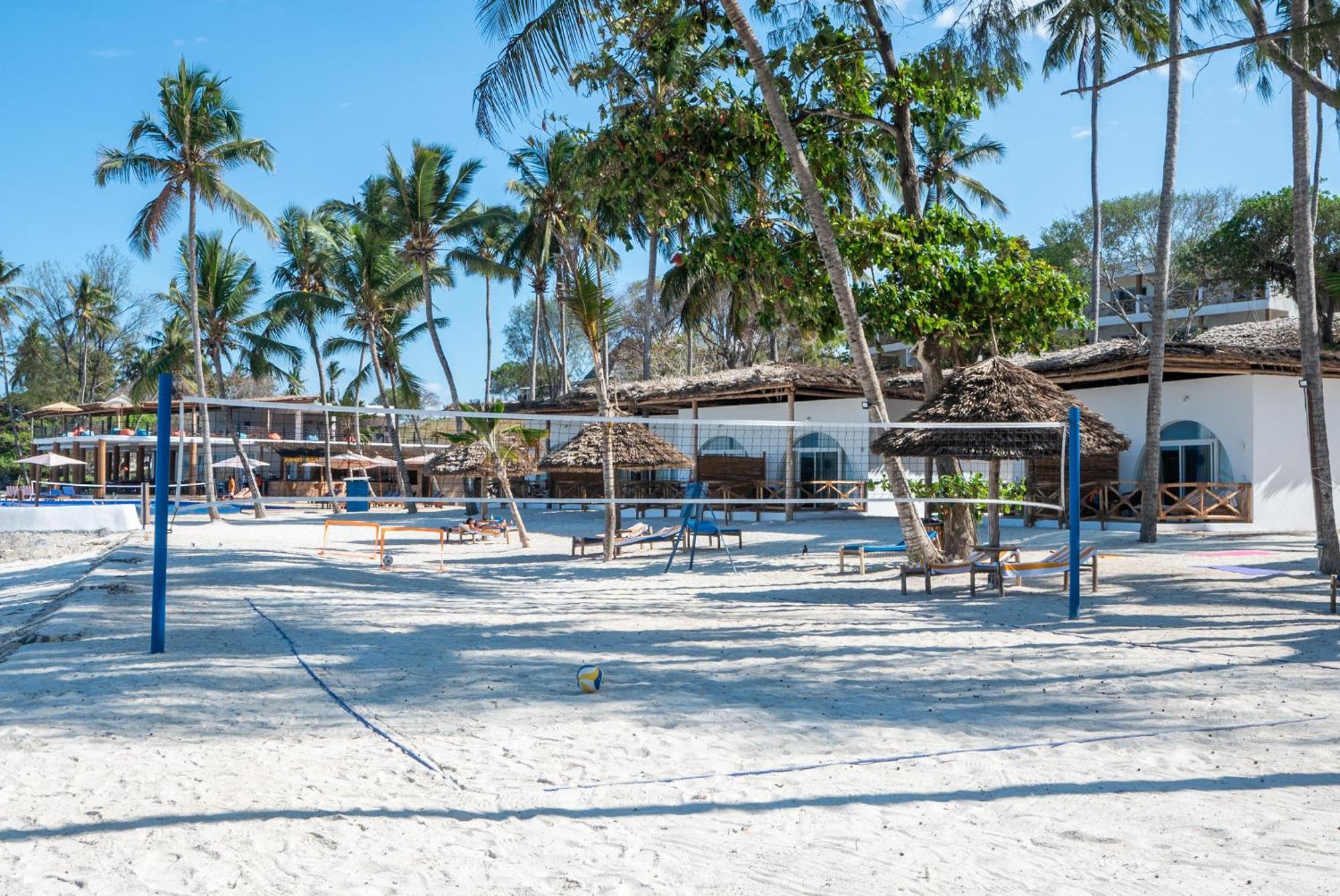 Royal Mandarin Hotel & Resort Pwani Mchangani Esterno foto