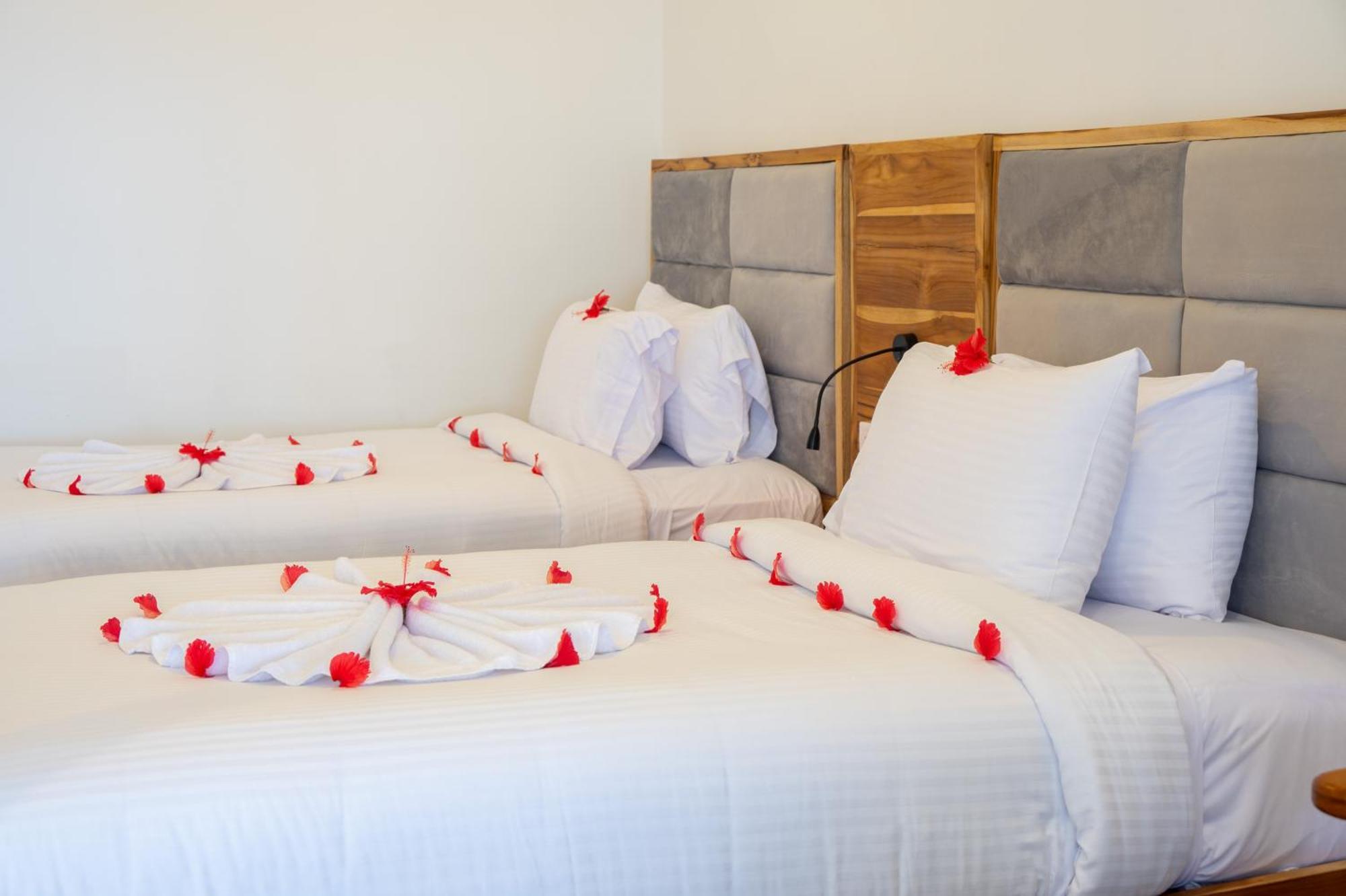 Royal Mandarin Hotel & Resort Pwani Mchangani Esterno foto