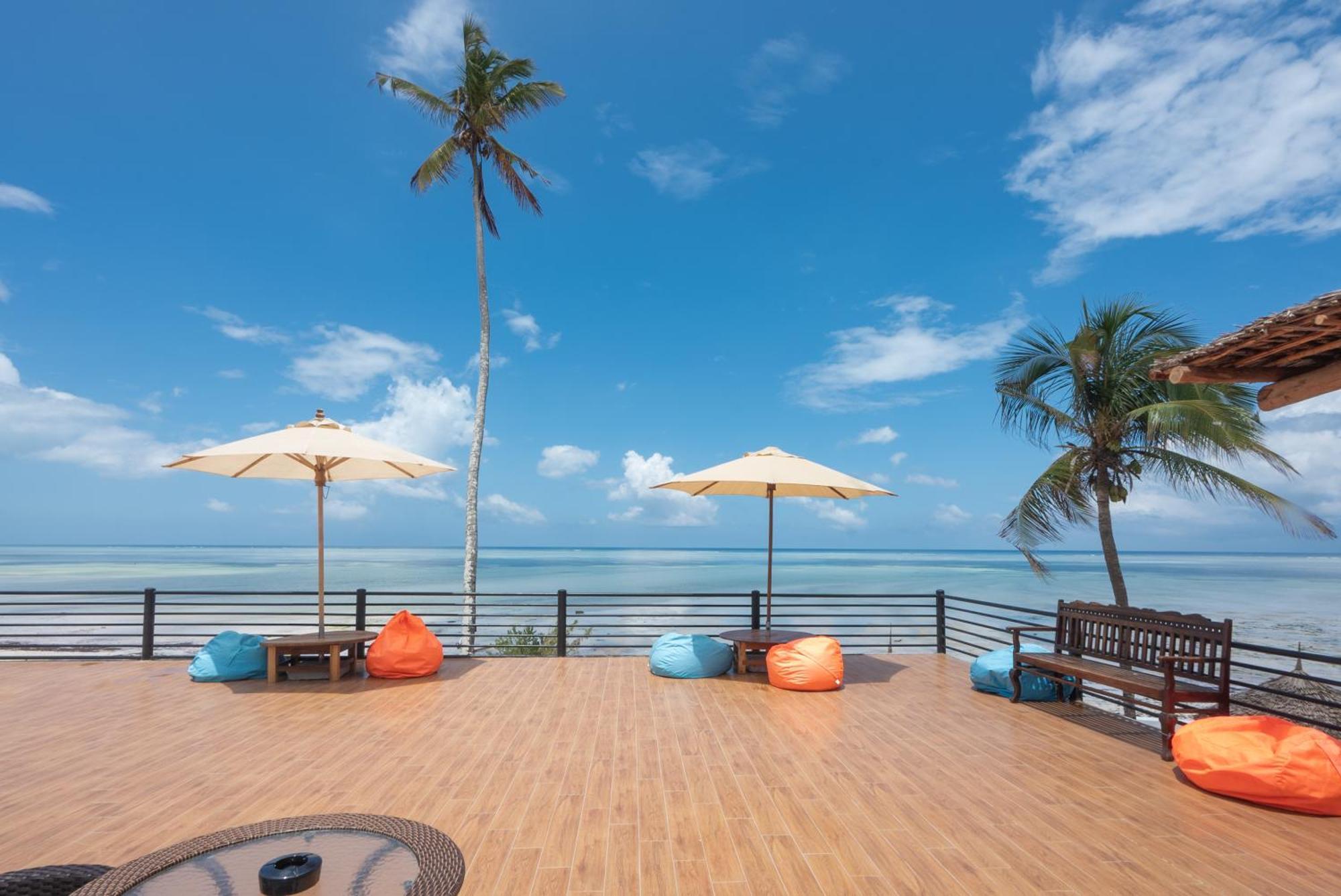 Royal Mandarin Hotel & Resort Pwani Mchangani Esterno foto