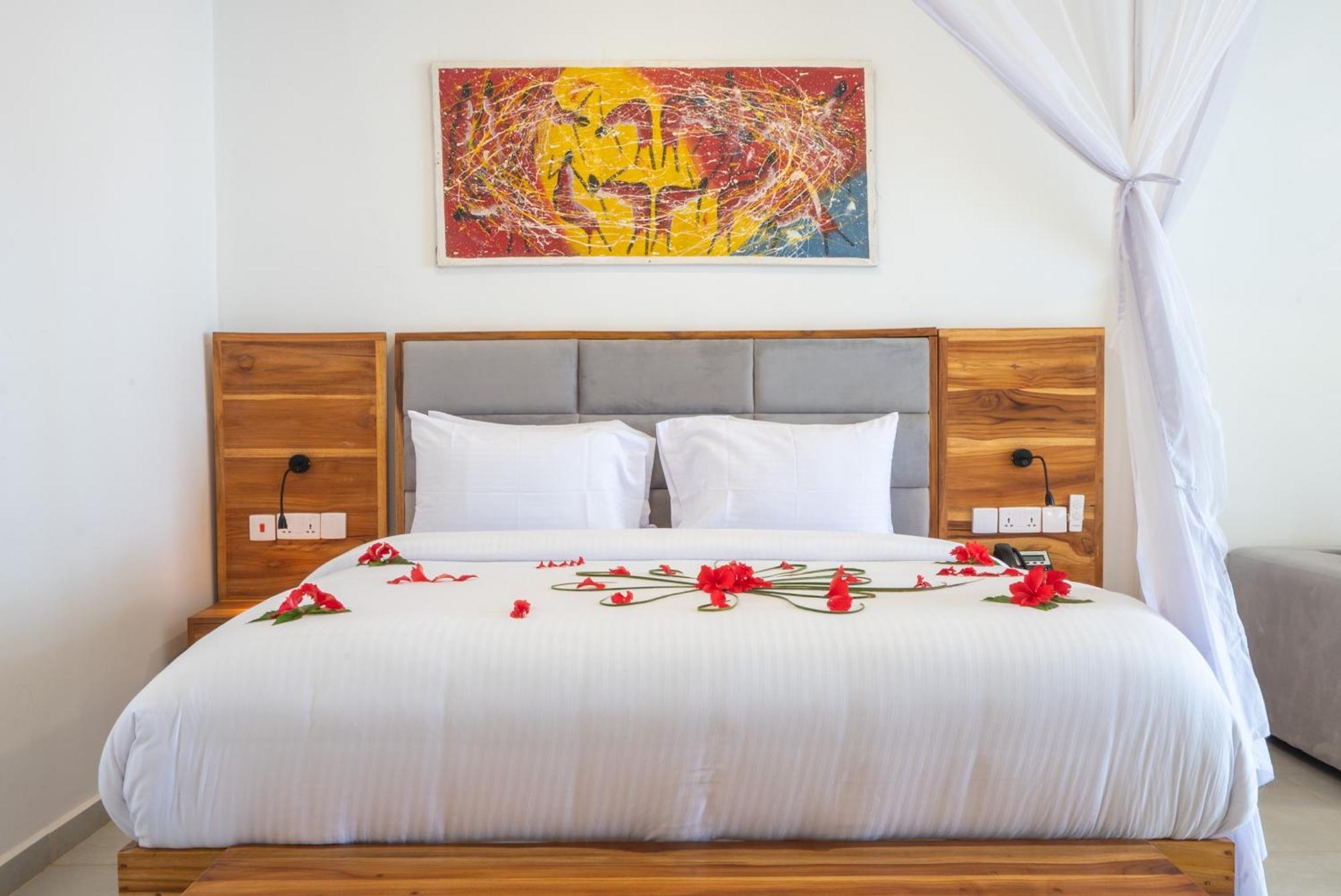 Royal Mandarin Hotel & Resort Pwani Mchangani Esterno foto