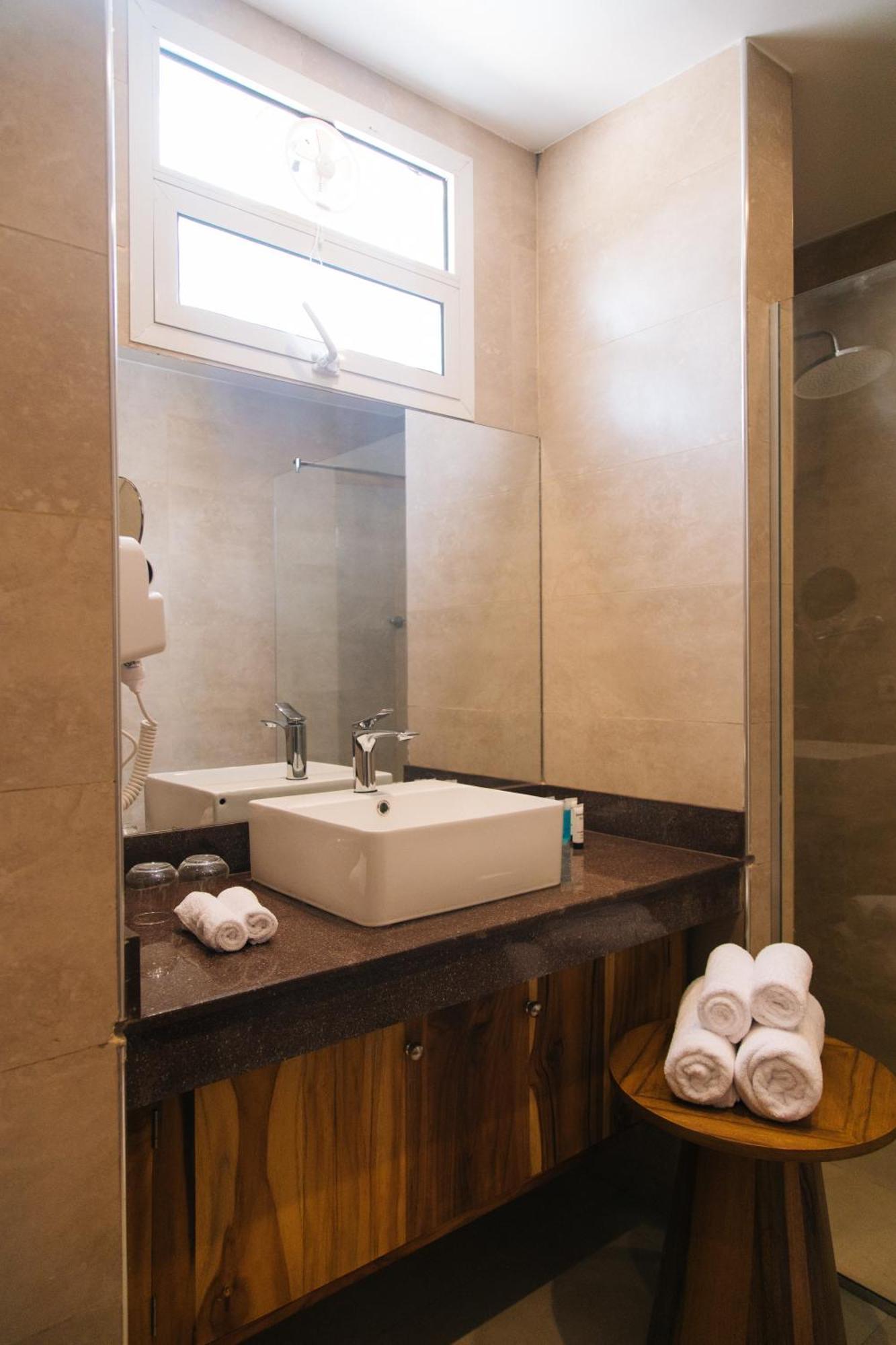 Royal Mandarin Hotel & Resort Pwani Mchangani Esterno foto